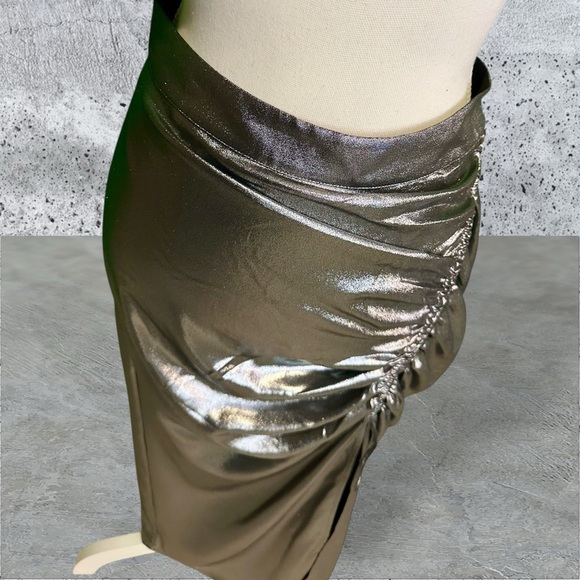 NWOT All Saints ‘Carla Metallic Gray / Silver Skirt’ with Ruched Side Size 4 - Picture 5 of 16